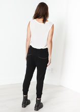 Load image into Gallery viewer, Highsoft Cropped Sweat in Black